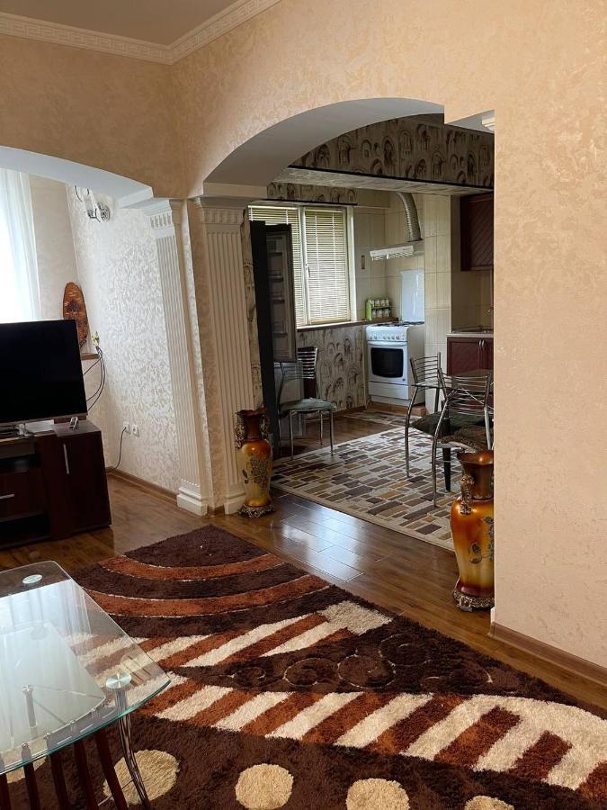 Comfort 2 Room Apartment City Center Tsum Tasjkent Eksteriør bilde