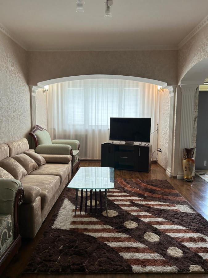Comfort 2 Room Apartment City Center Tsum Tasjkent Eksteriør bilde