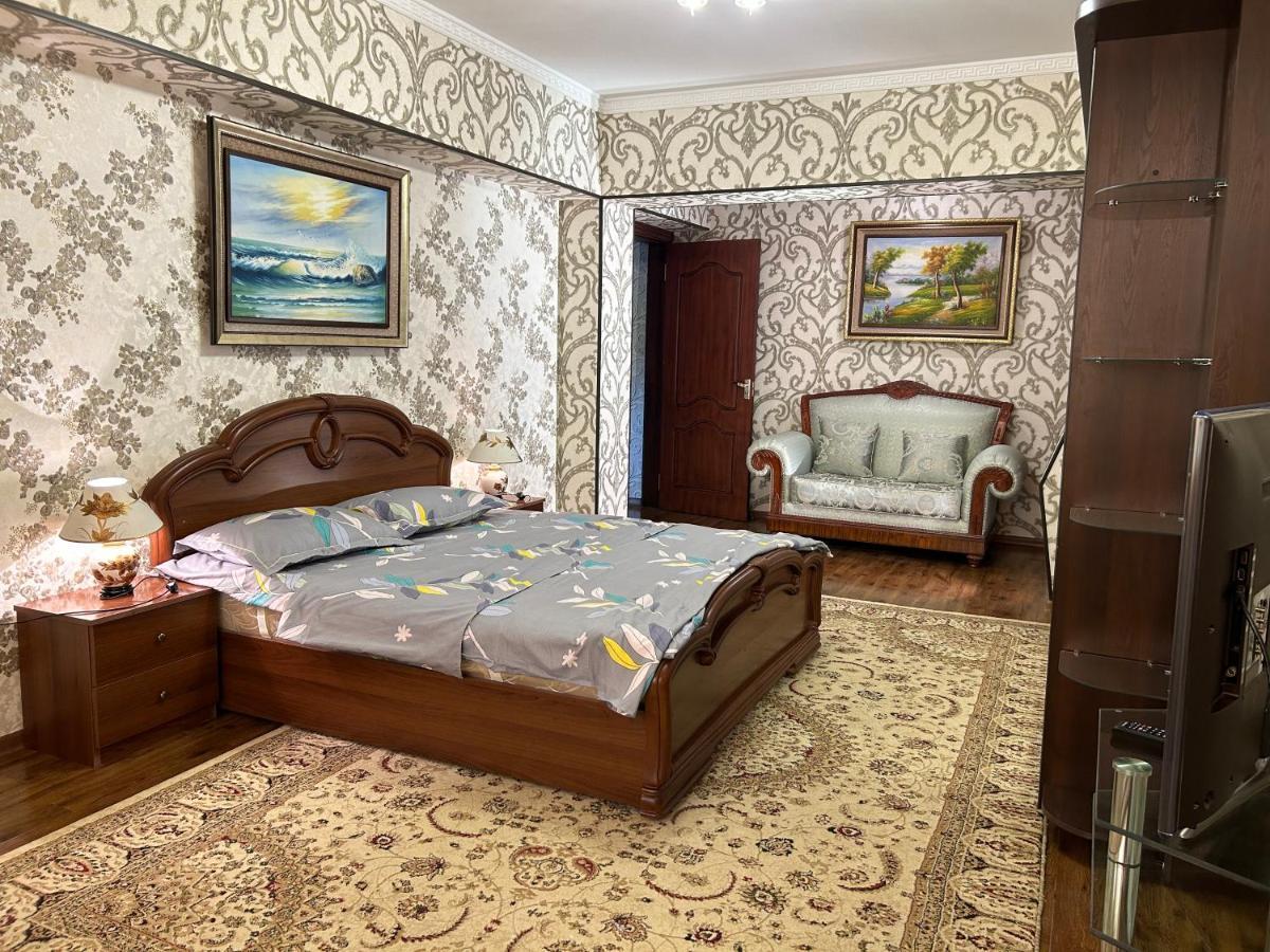 Comfort 2 Room Apartment City Center Tsum Tasjkent Eksteriør bilde